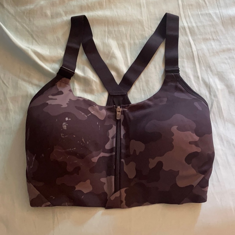 Sports bra